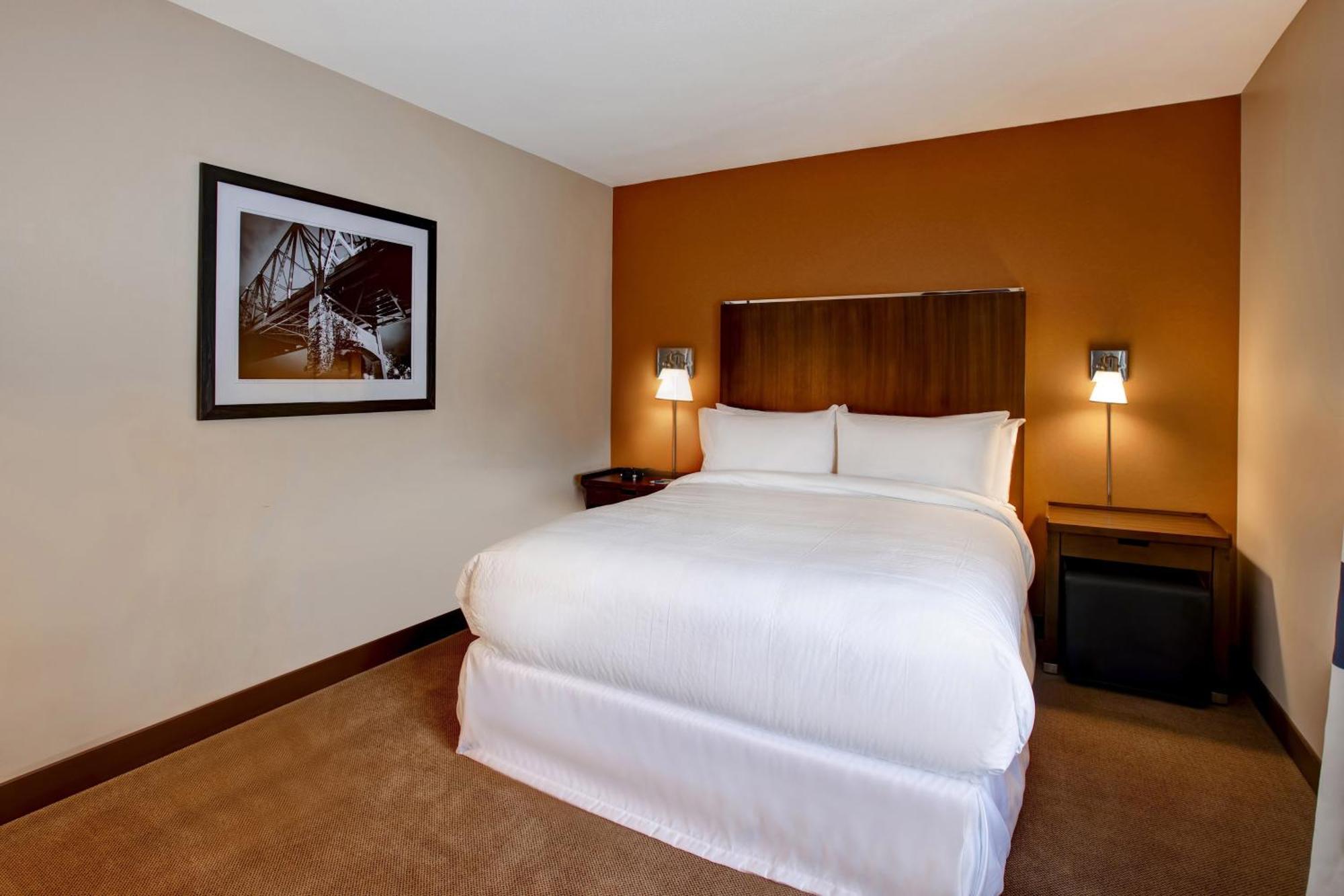 Four Points By Sheraton Peoria Exterior photo
