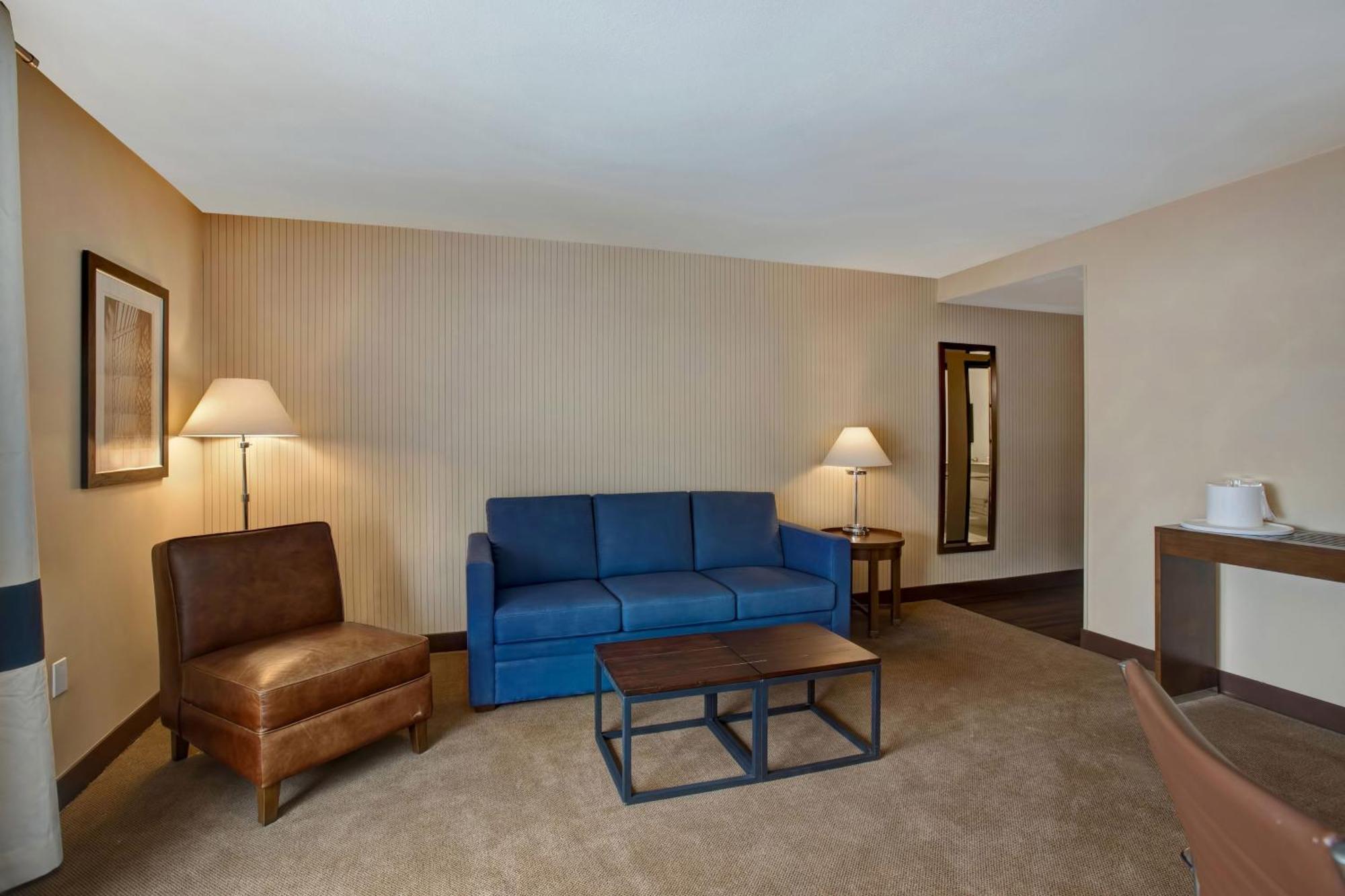 Four Points By Sheraton Peoria Exterior photo